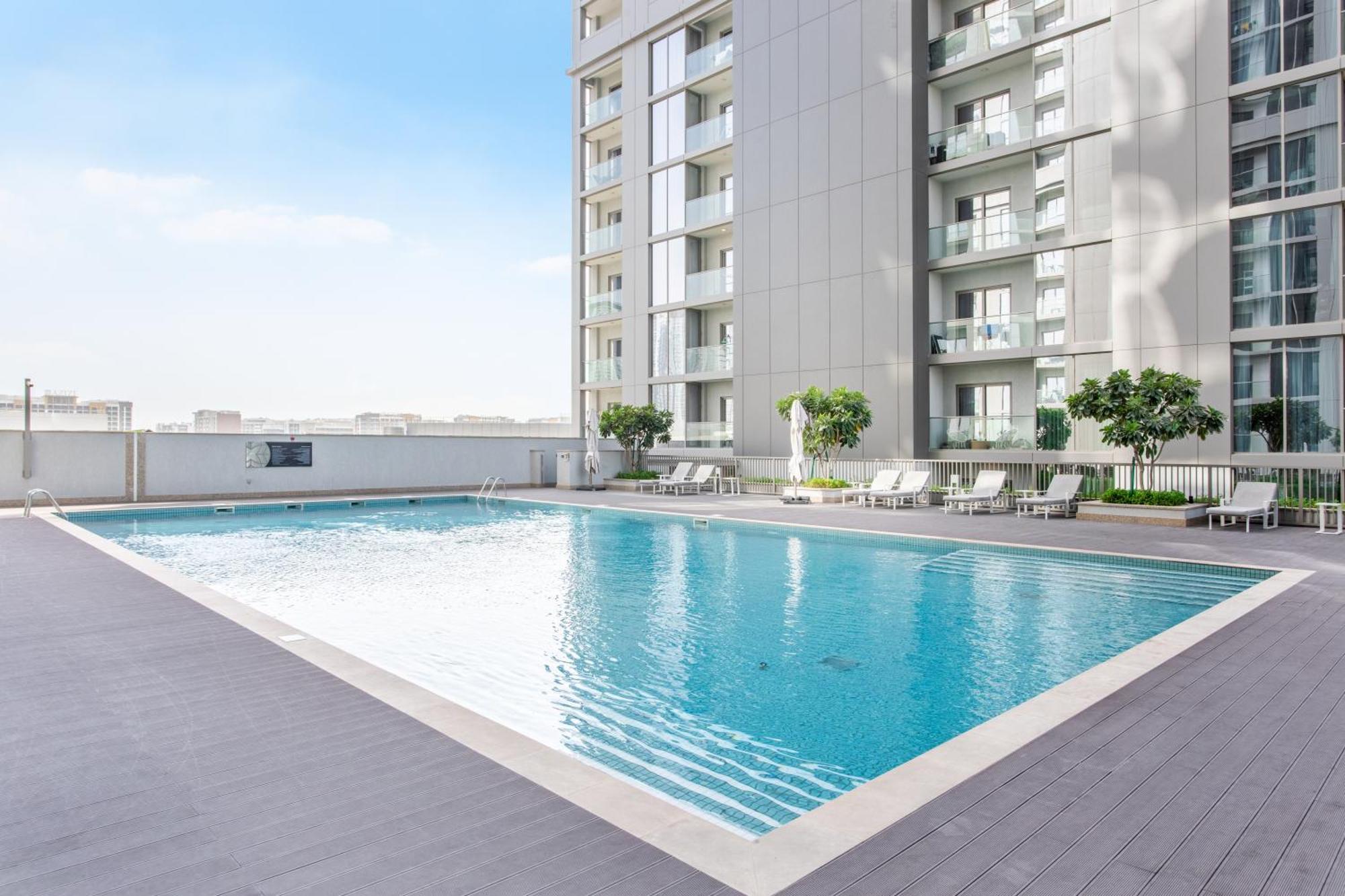 Stay By Latinem Luxury 1Br Plus Study Holiday Home Cv A2712 Near Downtown Dubaj Zewnętrze zdjęcie